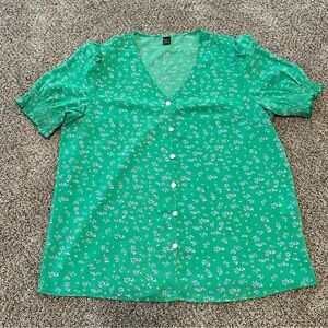 Short sleeve dress shirt